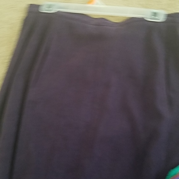 PURPLE Skirt... Get ready for the Fall! 🍁🍂 - Picture 5 of 8